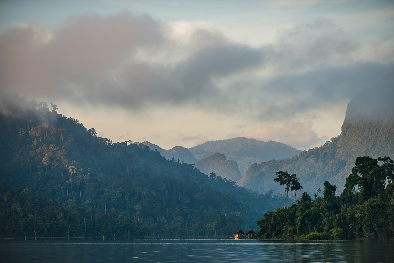 Khlong Saeng Wildlife Sanctuary, Thailand